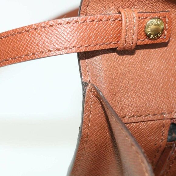 LOUIS VUITTON Monogram Bordeaux Shoulder Bag - Picture 8 of 15